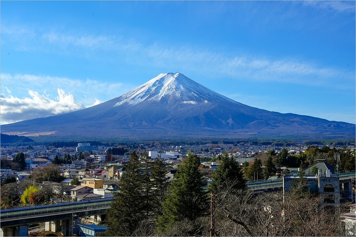 2025年第0111贴-富士山新仓山浅间纪实旅拍（0220）