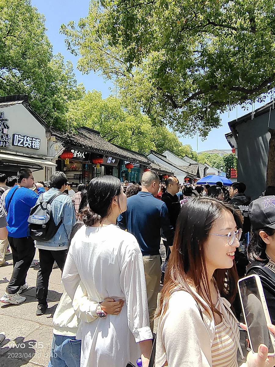 5.1劳动节游浙江绍兴鲁迅故居的火爆场面