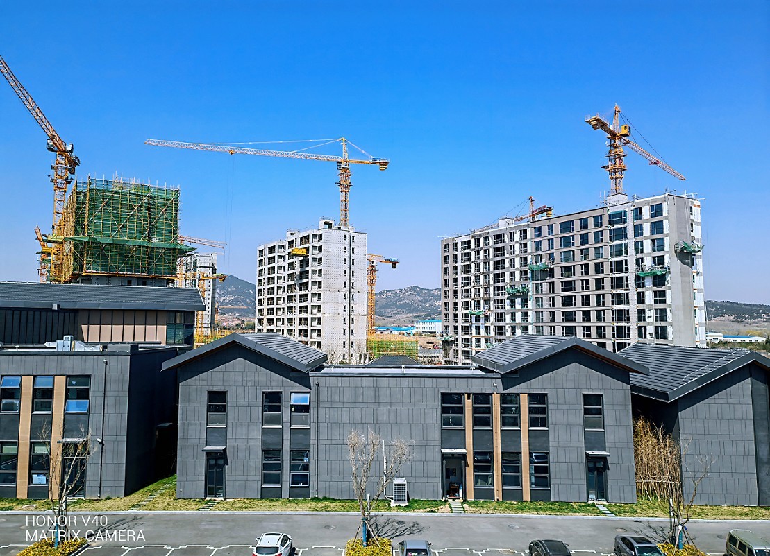 突发奇想去洗温泉结果几天没时间上来没带相机随路用手机拍了几张算是报到帖吧！