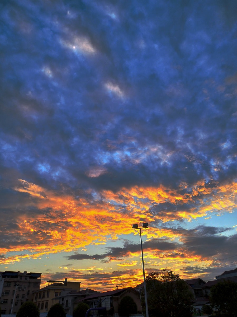 漫步星城 走街串巷（395）乡风文明   治理有效