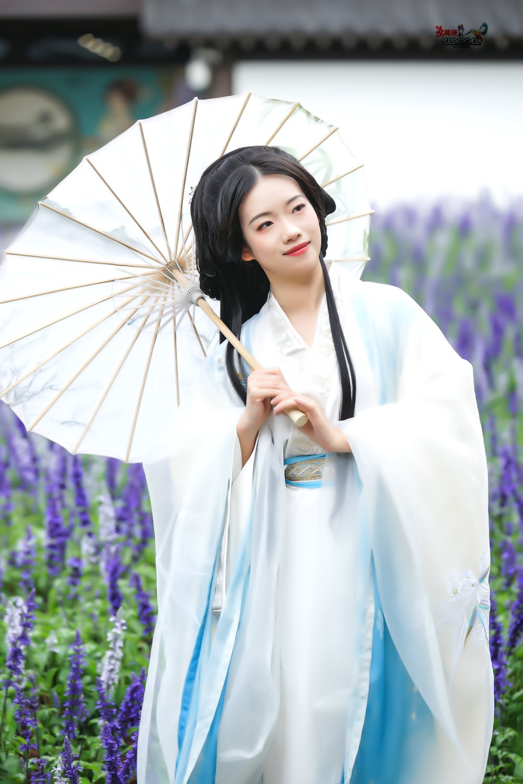 【紫花海漫步】---雅懿