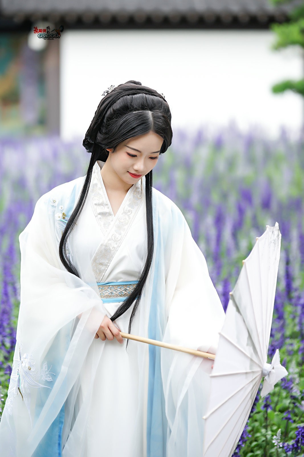 【紫花海漫步】---雅懿