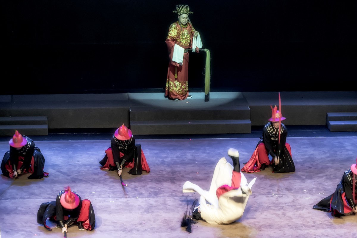 舞台摄影：新编历史京剧《阳明悟道 》（ 杖刑贬逐）