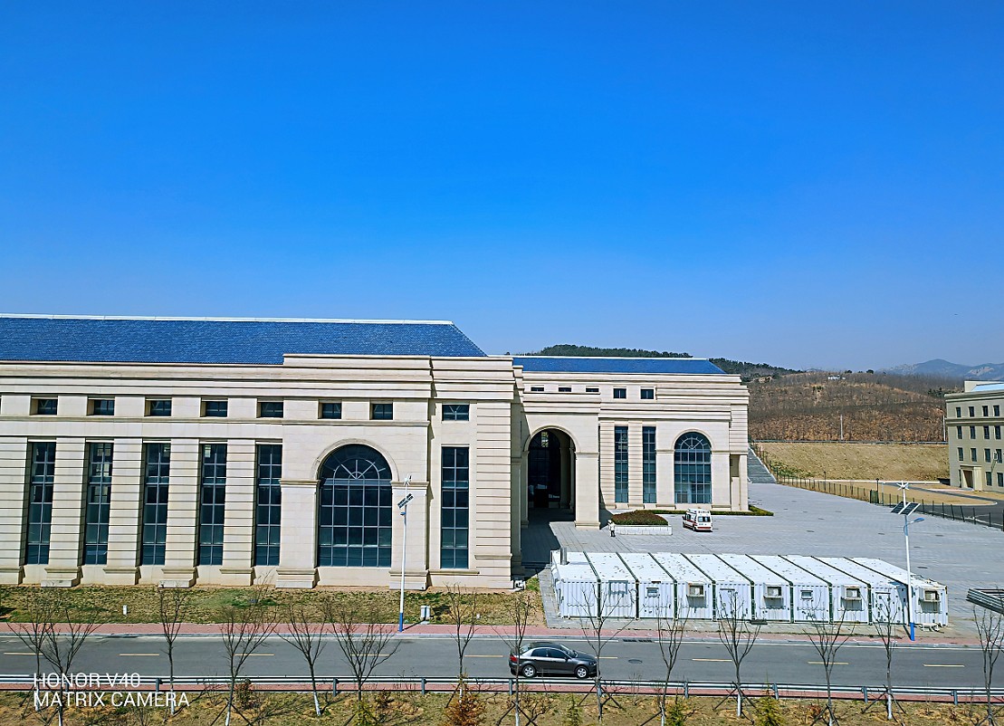 突发奇想去洗温泉结果几天没时间上来没带相机随路用手机拍了几张算是报到帖吧！