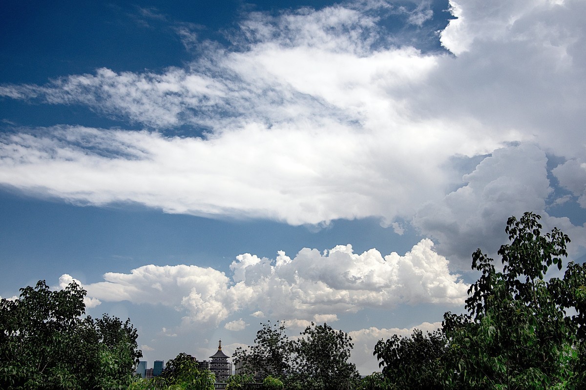 蓝天白云狂想曲