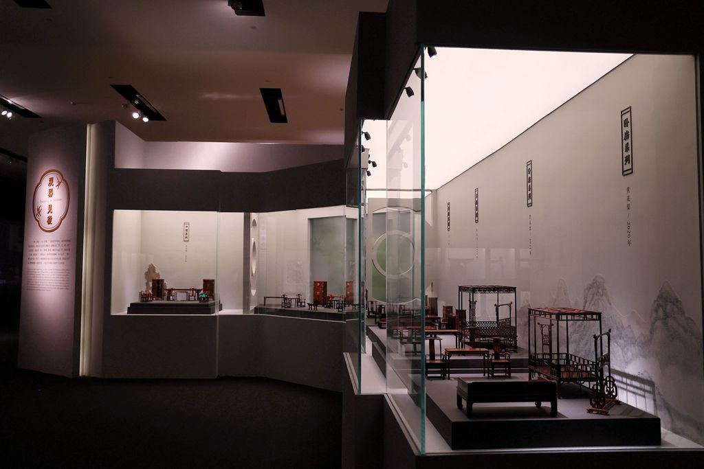 澄古匠心－－－伍炳亮家具艺术展