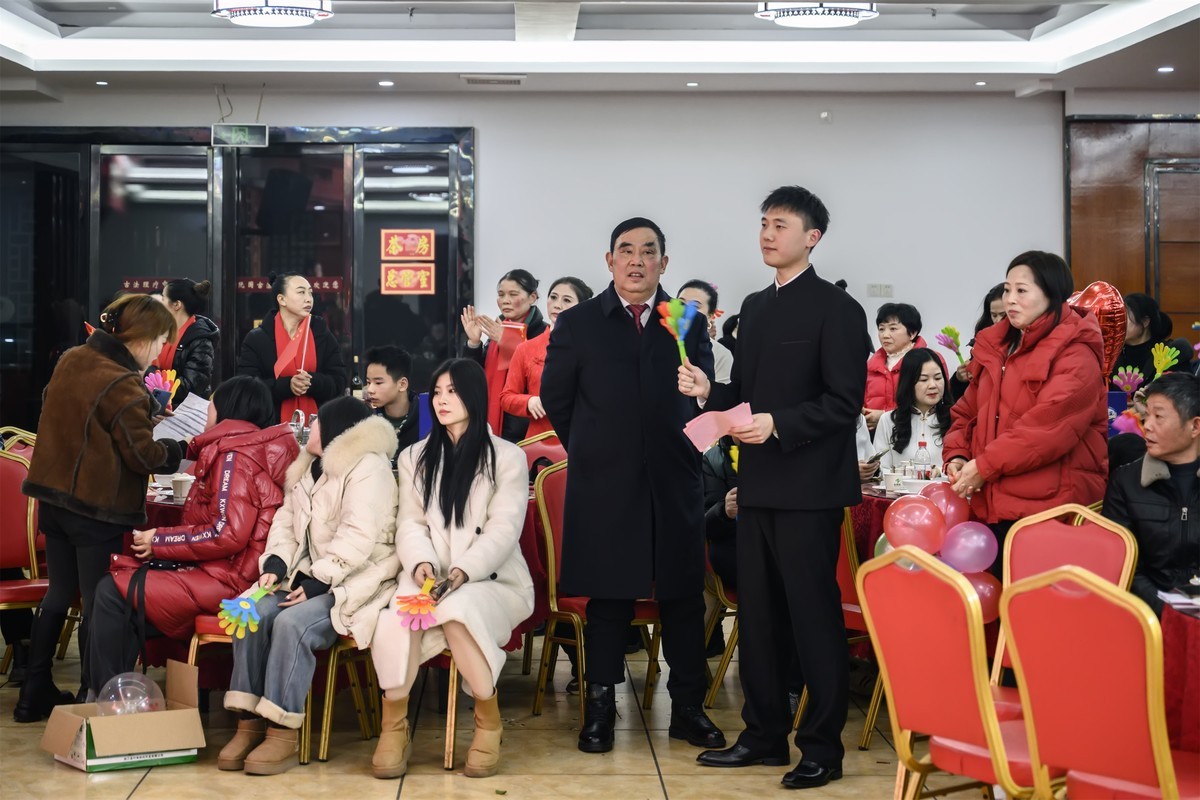 z7ii+24-70f2.8s活动抓拍