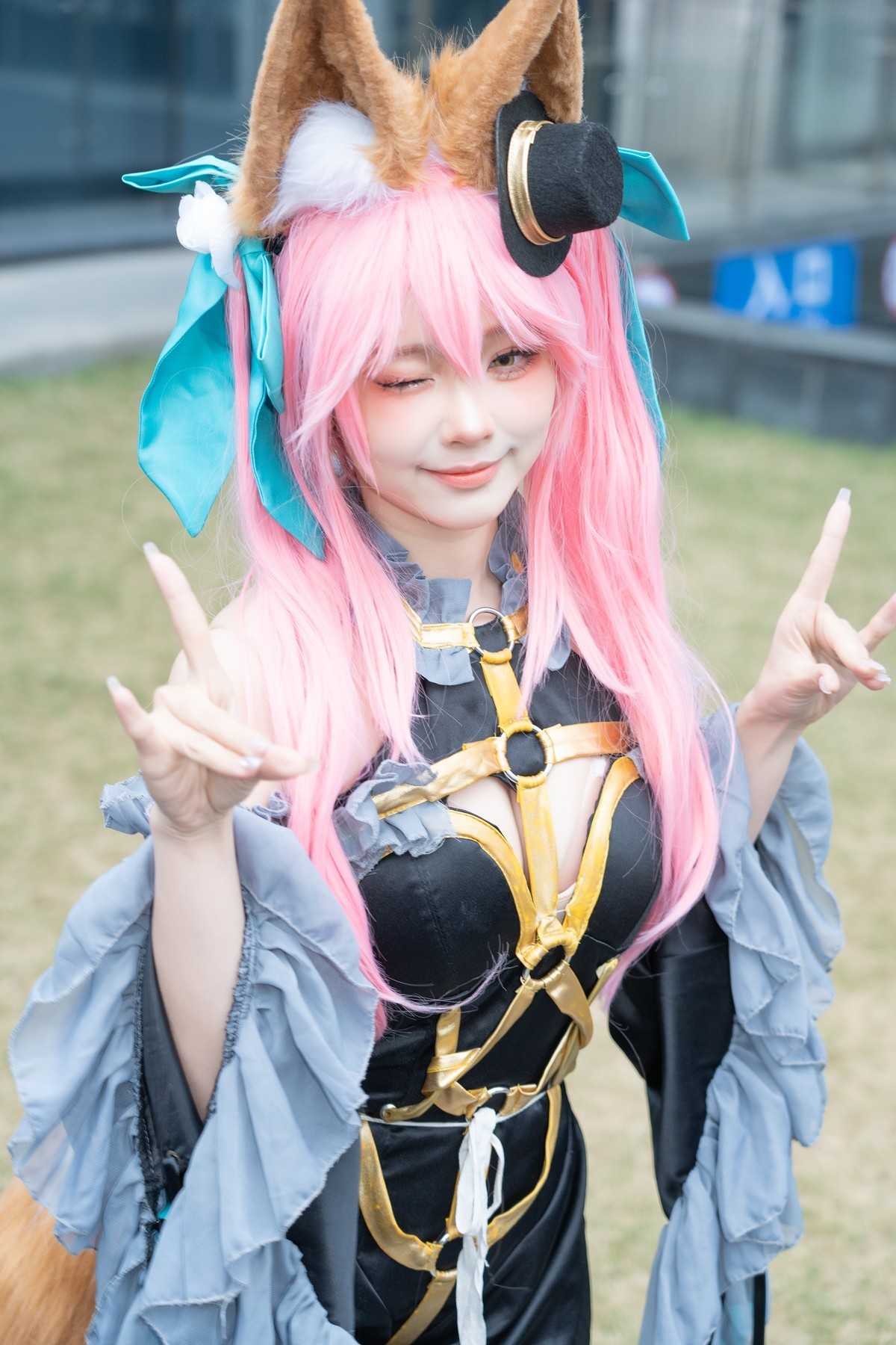 【笑容甜蜜】-漆黑魔术师玉藻前cos