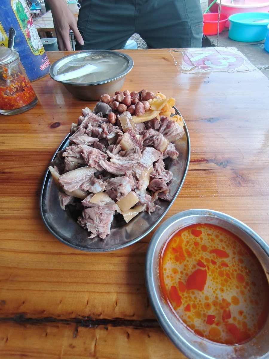 2024夏 海南环岛行（173）雷州白斩狗