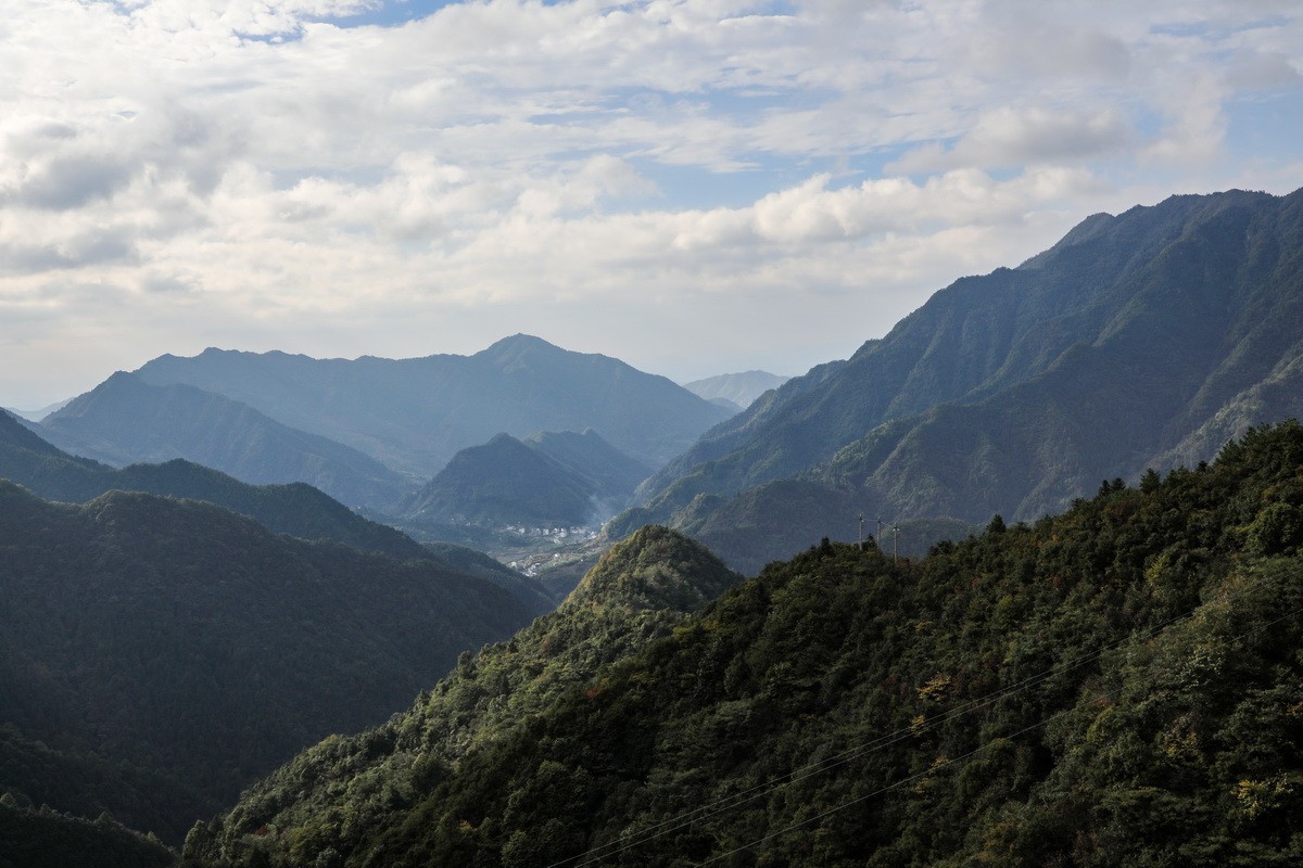 浙皖天路2-------三片叶子，长垓岭，金饭碗观景台