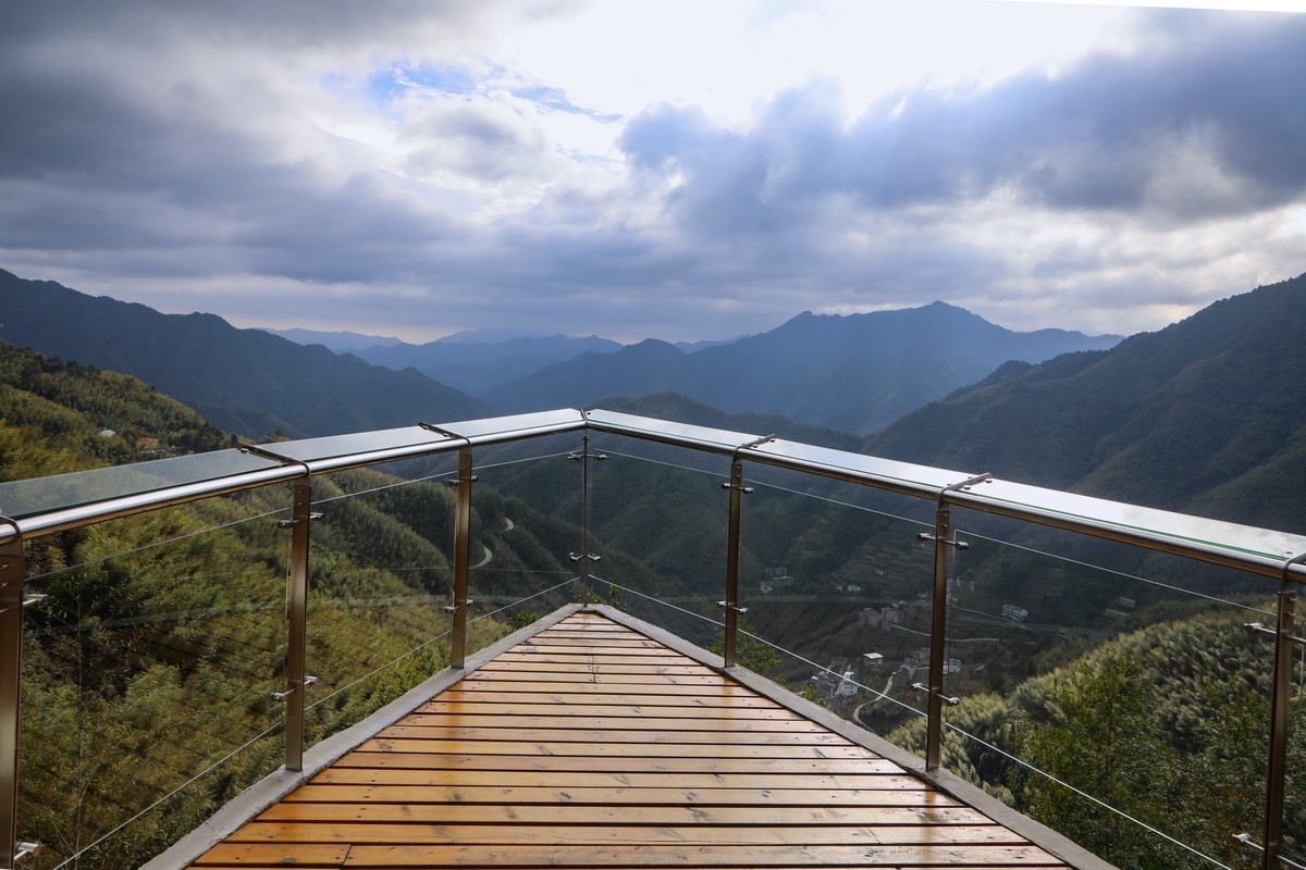 浙皖天路2-------三片叶子，长垓岭，金饭碗观景台