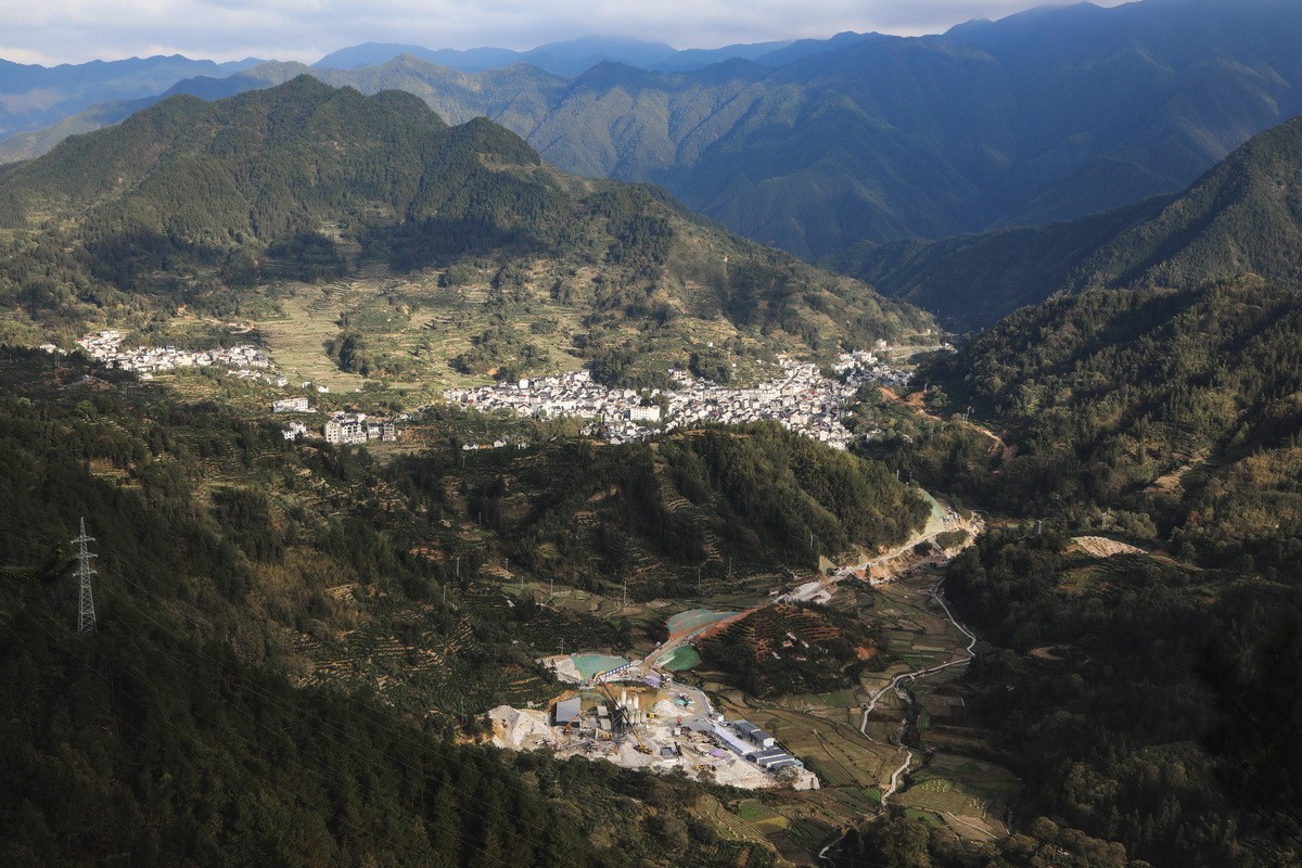 浙皖天路2-------三片叶子，长垓岭，金饭碗观景台