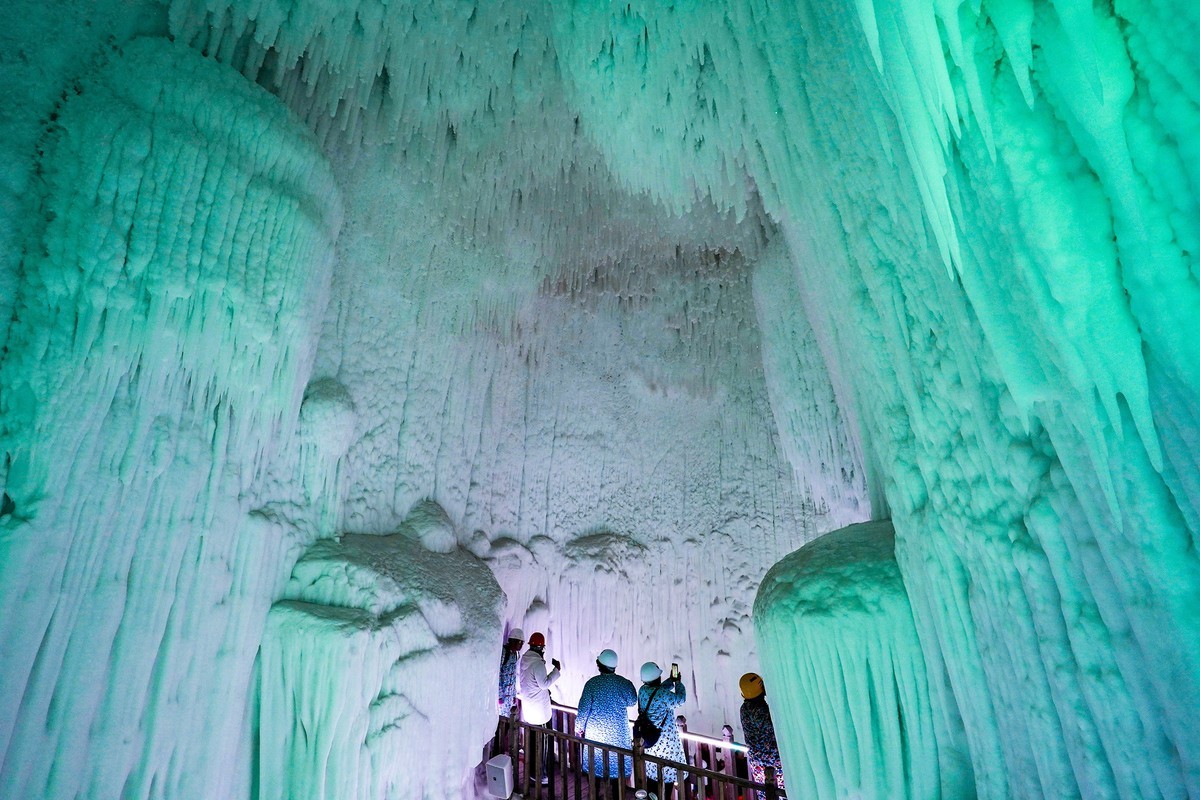 三百万年冰洞奇观-2