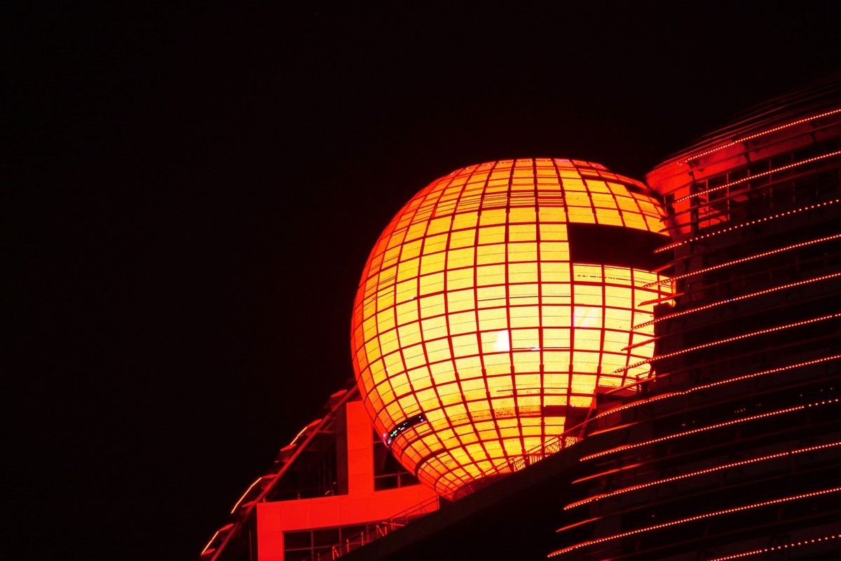 小小龙炮射月轰楼，震天动地！！