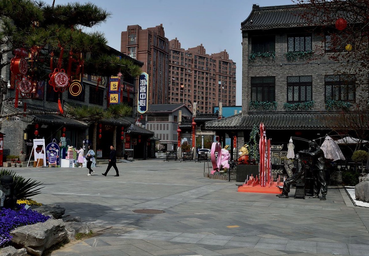 [  人  文  风  光  ]