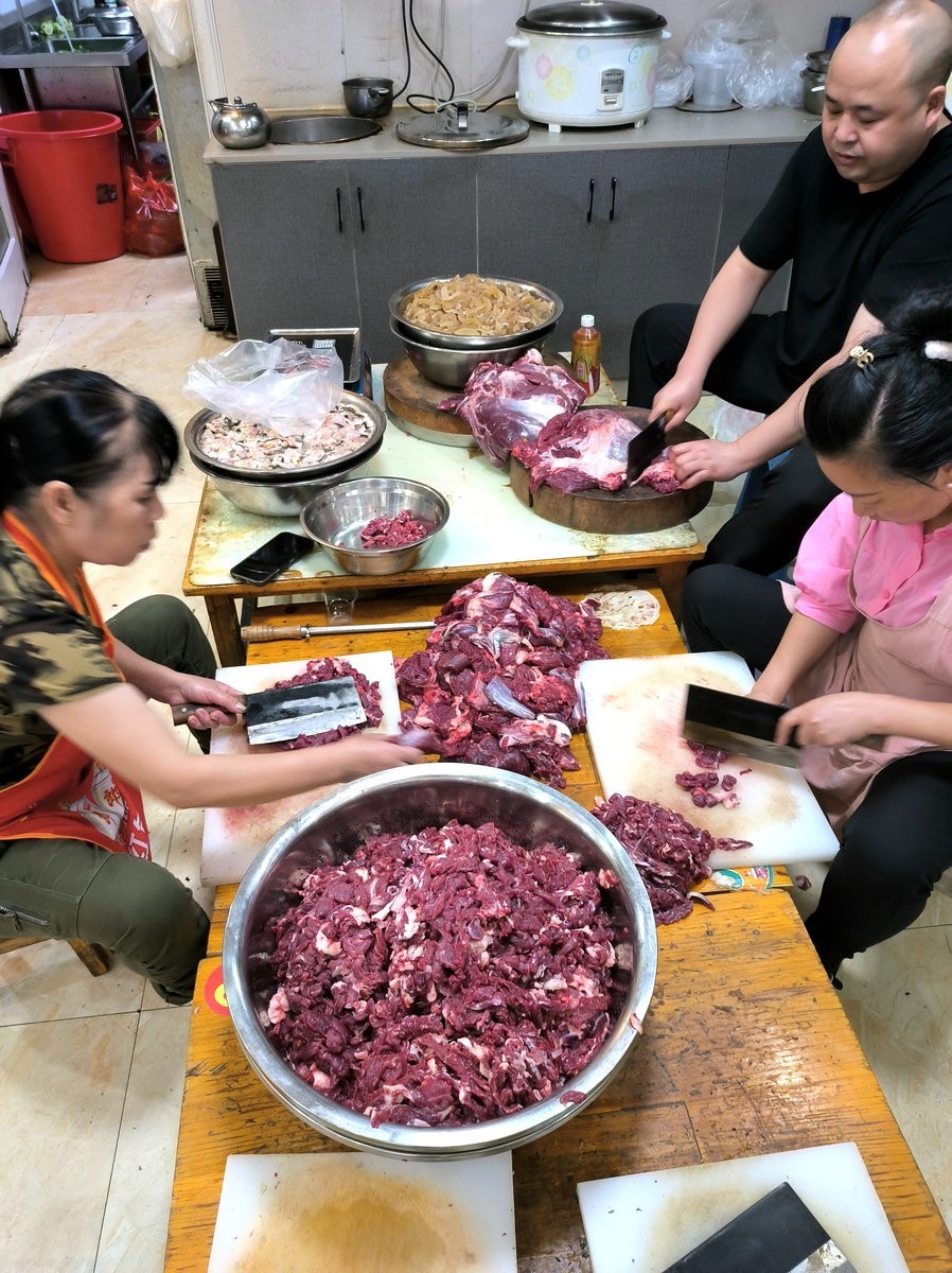 2023国庆 湘桂黔（40）真香！黑暗料理---牛瘪