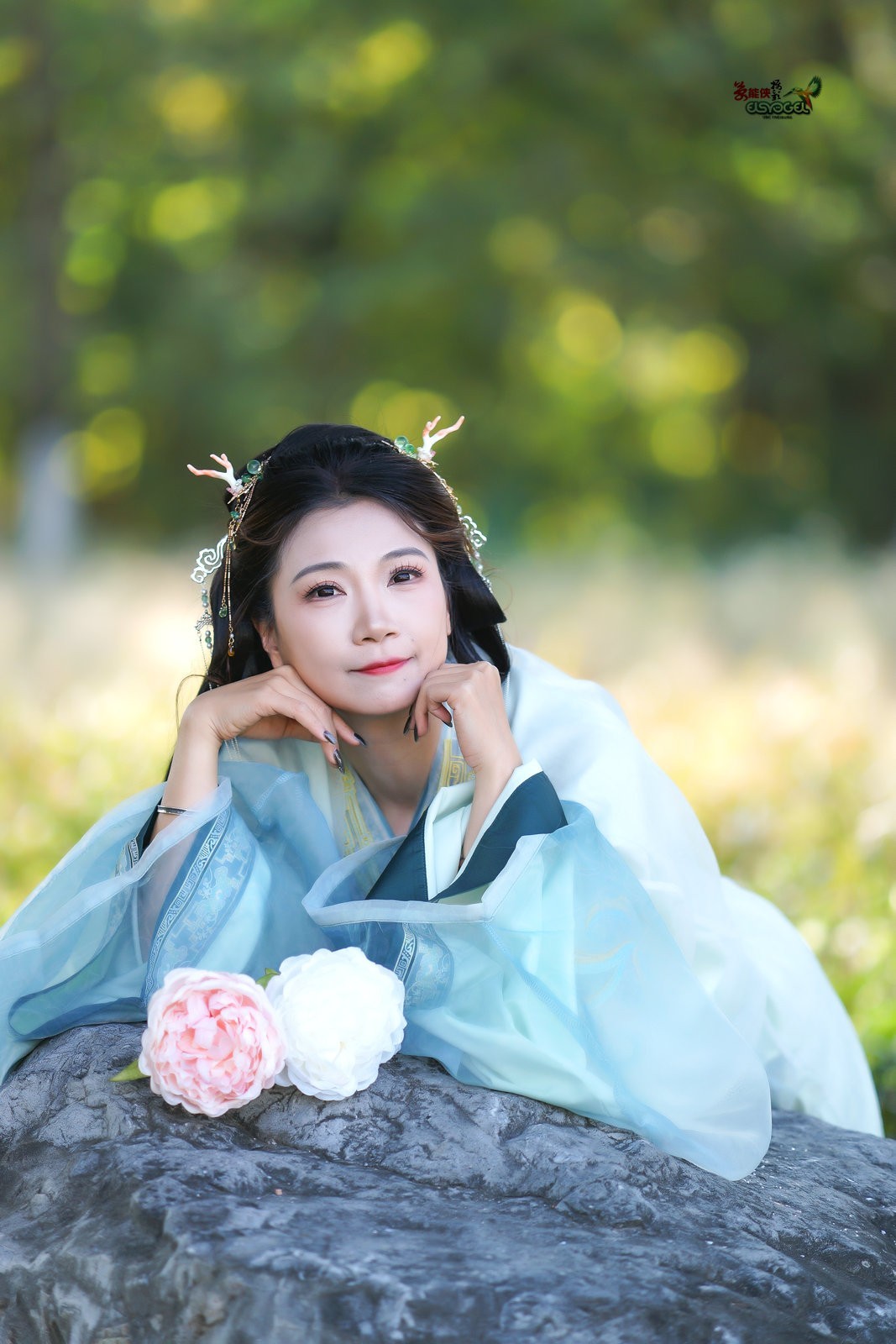 【林中倩影】--- 丸子