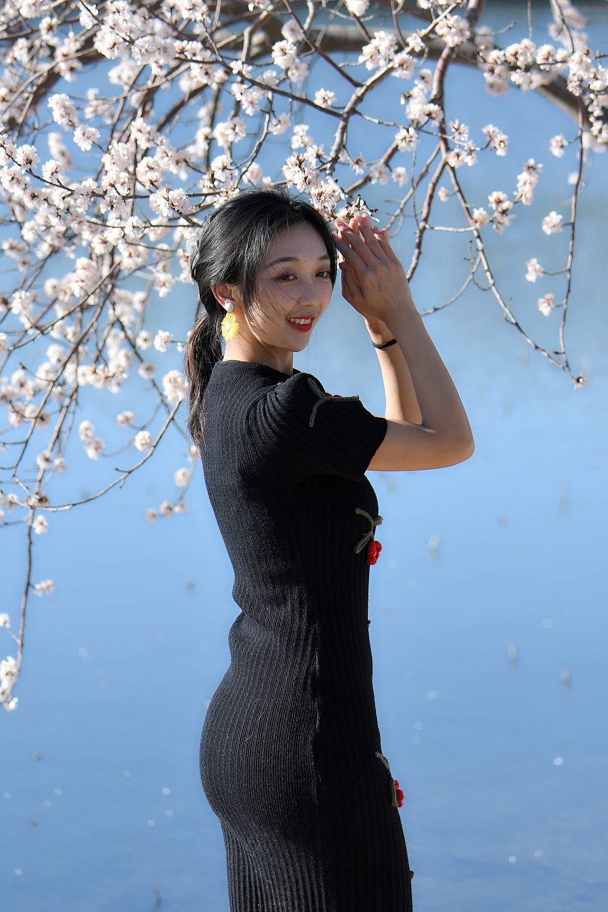 2023年第0206贴-西堤桃花人像抓拍（0329F）