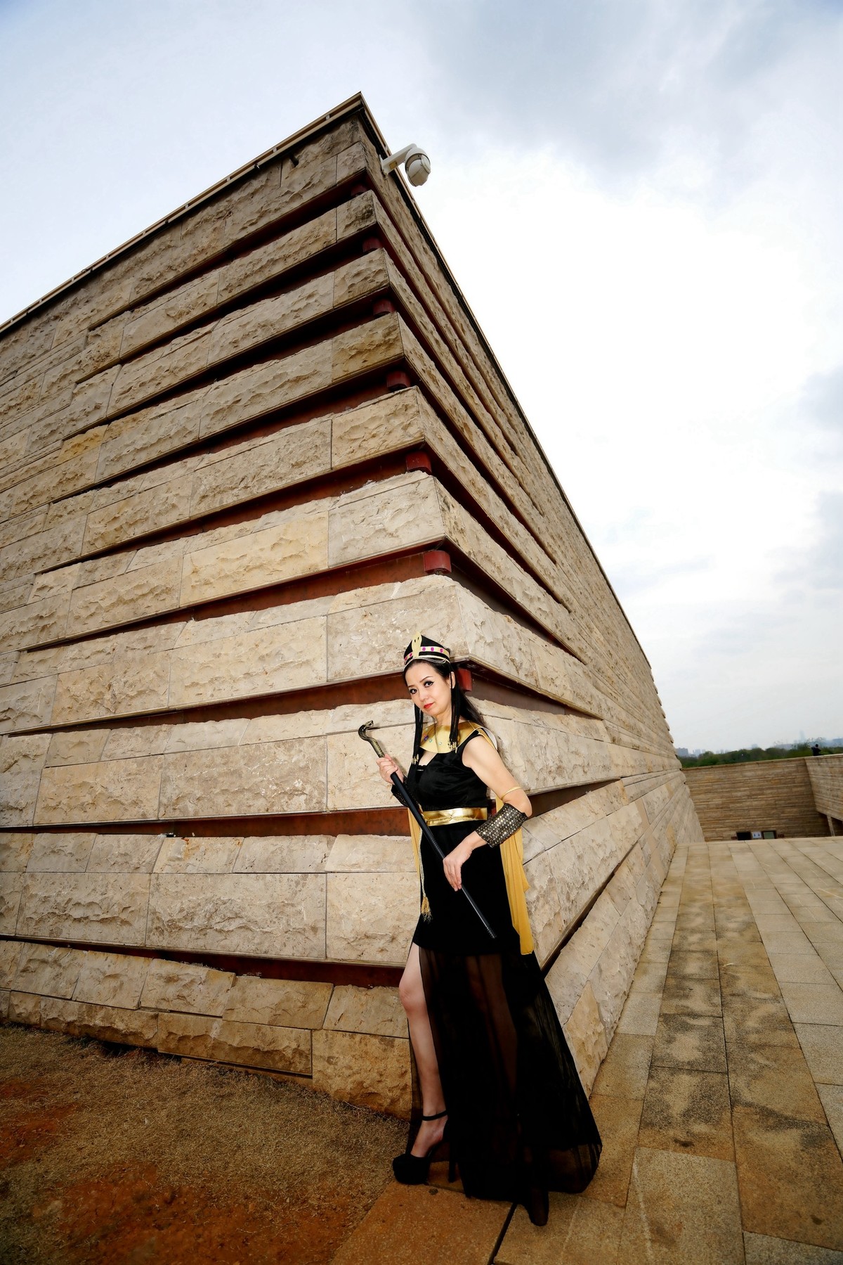 盘龙城遗址公园的美女！