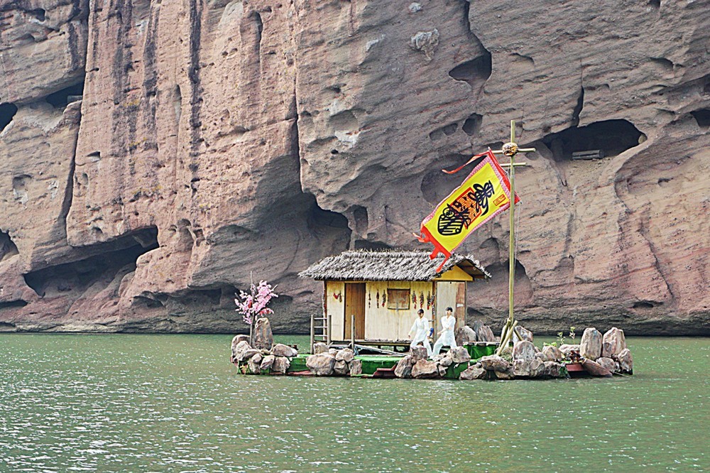 龙虎山景区  桃花洲 水上表演（一）