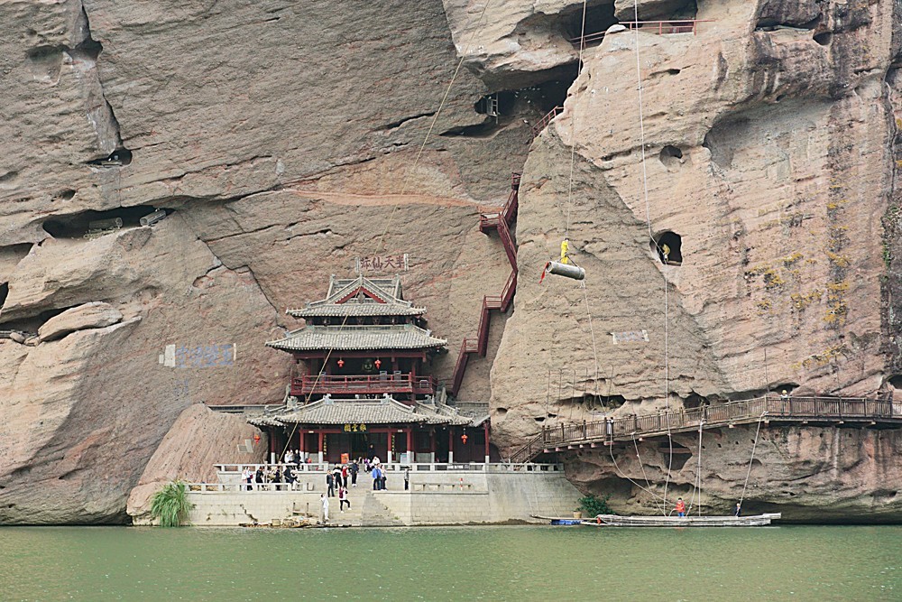 龙虎山景区  桃花洲 水上表演（一）