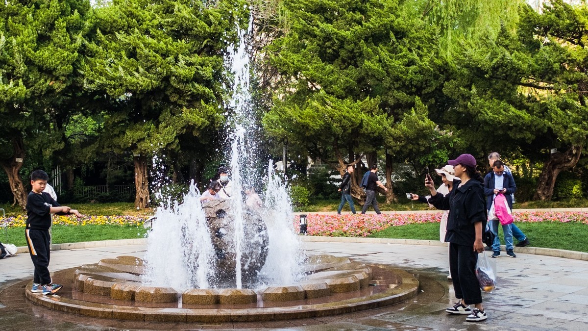 250504 劳 动 公 园