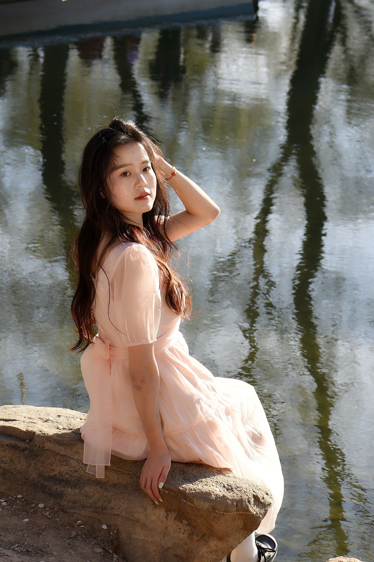 2023年第0206贴-西堤桃花人像抓拍（0329F）