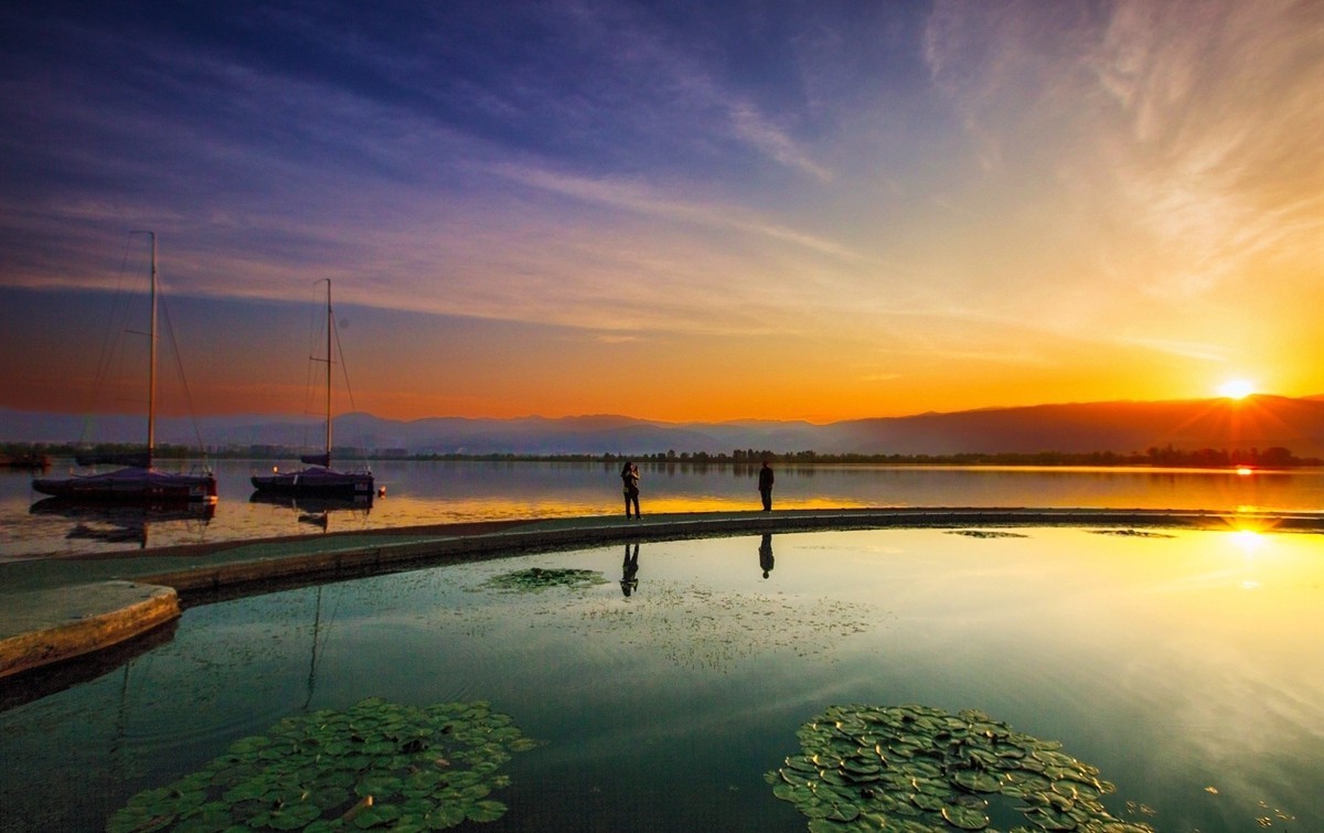 《 邛 海 》晨 拍