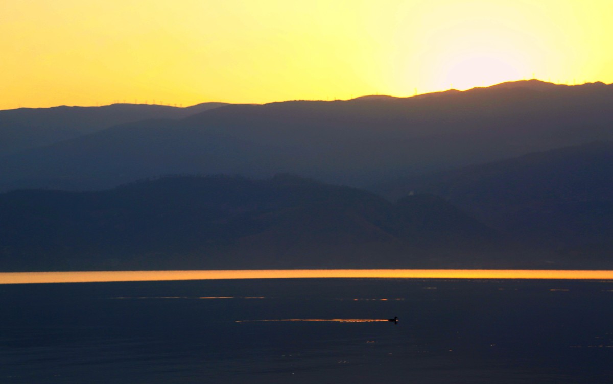 《 邛 海 》晨 拍