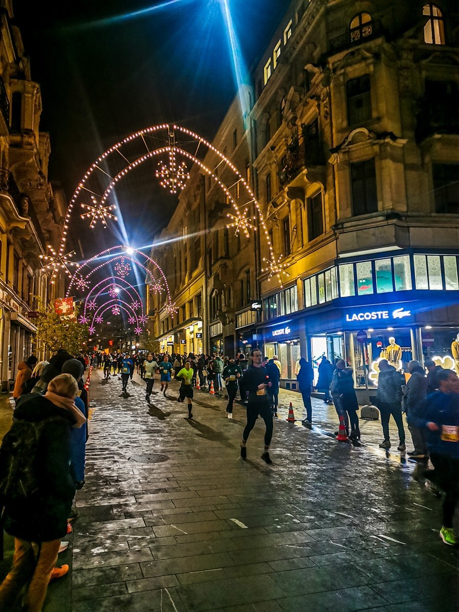 圣诞夜跑随拍（瑞士巴塞尔）