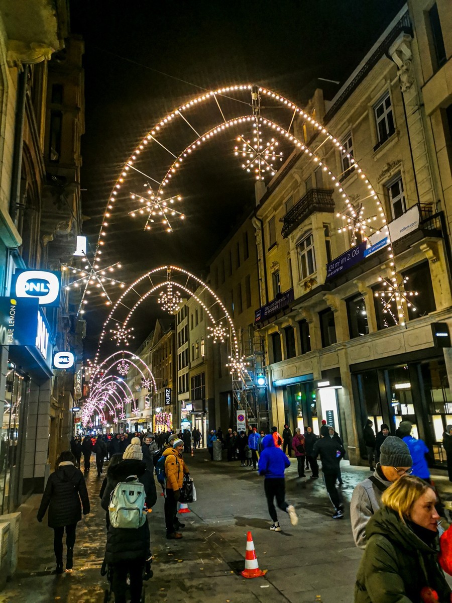 圣诞夜跑随拍（瑞士巴塞尔）