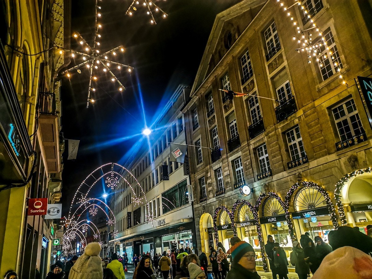 圣诞夜跑随拍（瑞士巴塞尔）