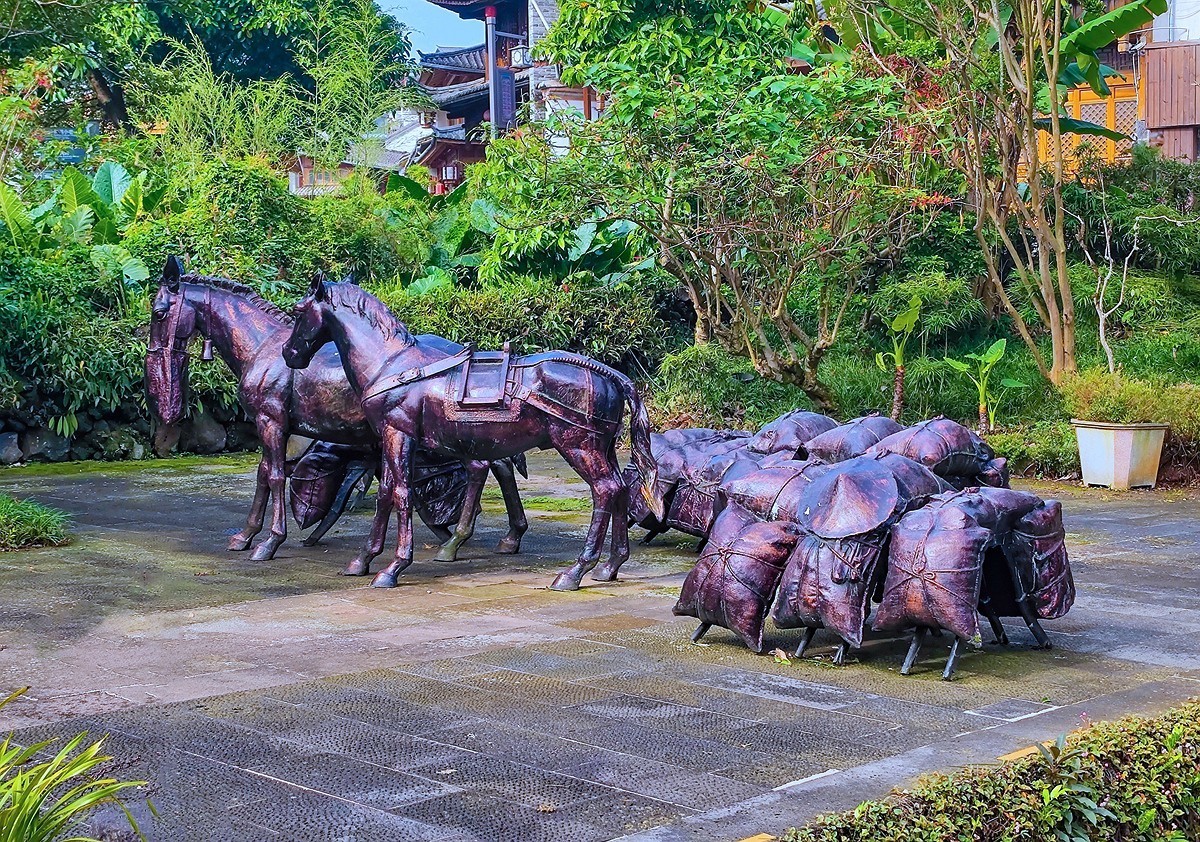 蜀滇黔渝鄂骑游随拍5——和顺古镇