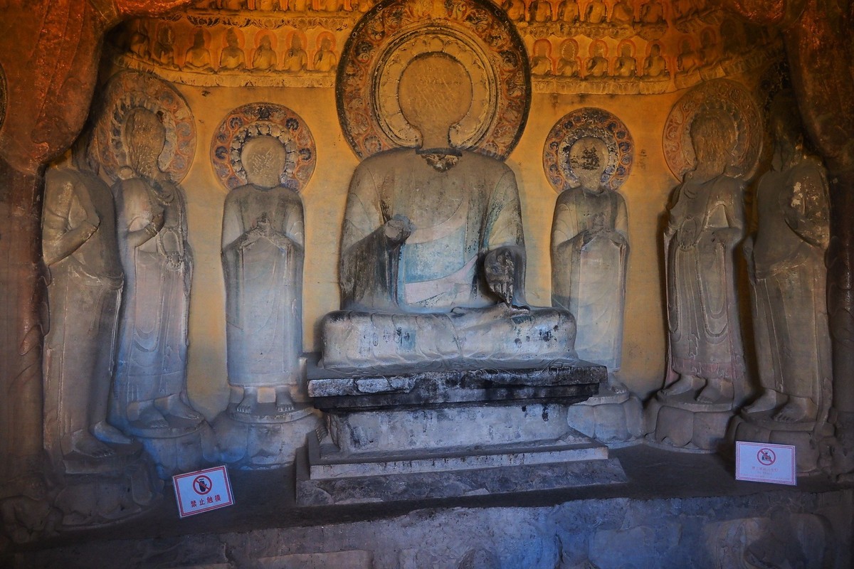 邯郸·响堂山石窟