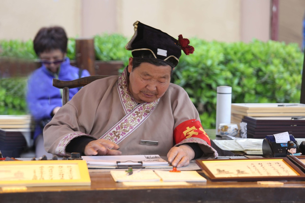 《每日欣赏》！！！河南开封万岁山武侠城！！！
