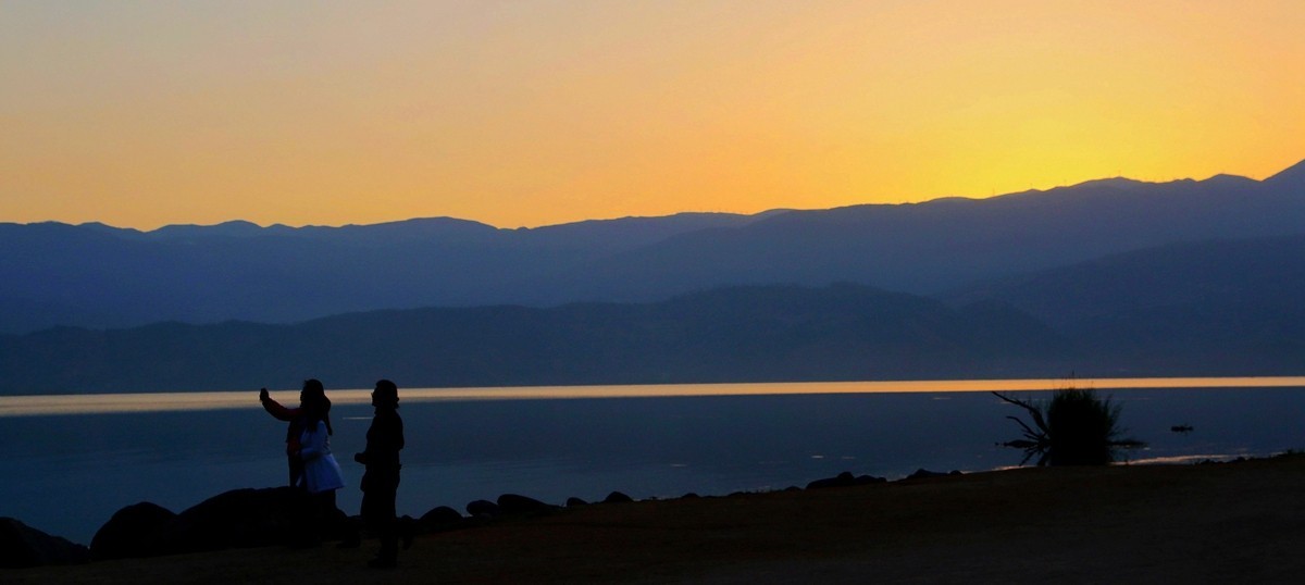 《 邛 海 》晨 拍