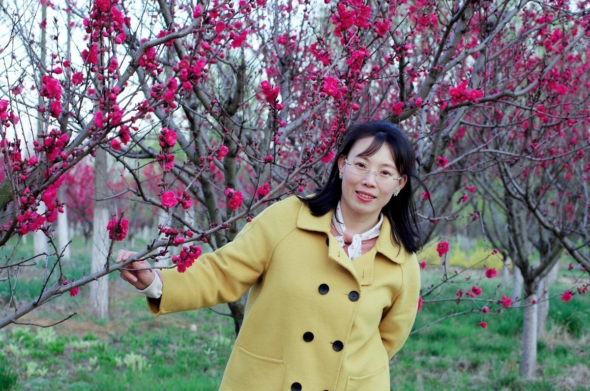 第一次给美女同事拍的片子