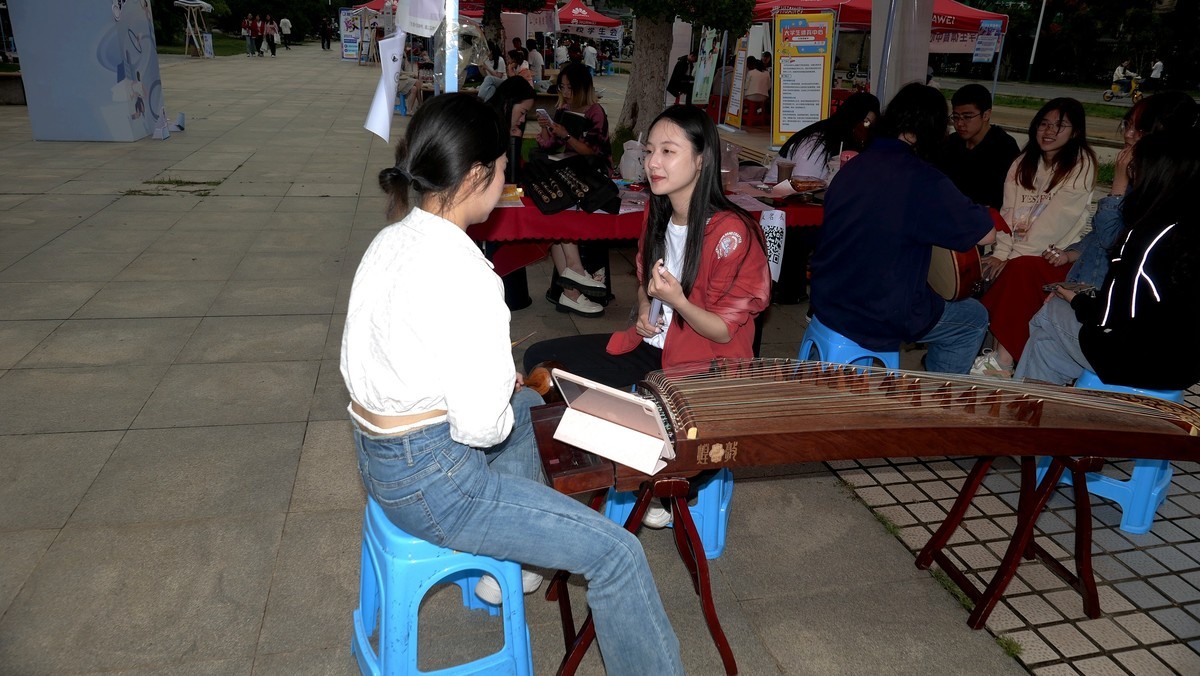 武汉中南财经政法大学---校园纪实！