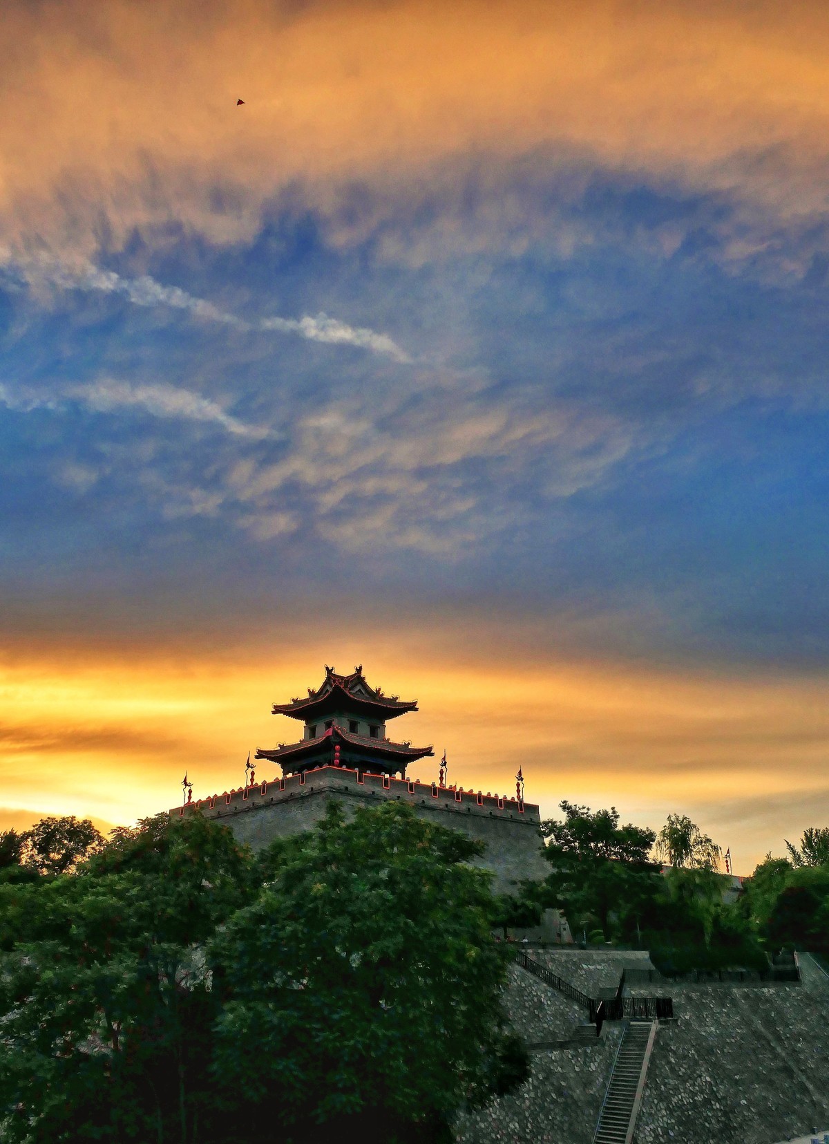 夕阳下的西南城墙角松下G100D套机试拍