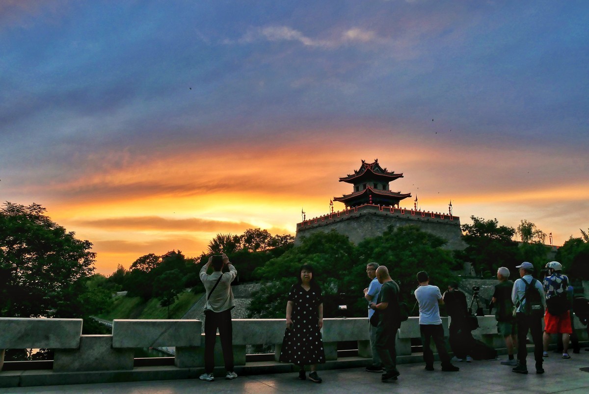 夕阳下的西南城墙角松下G100D套机试拍