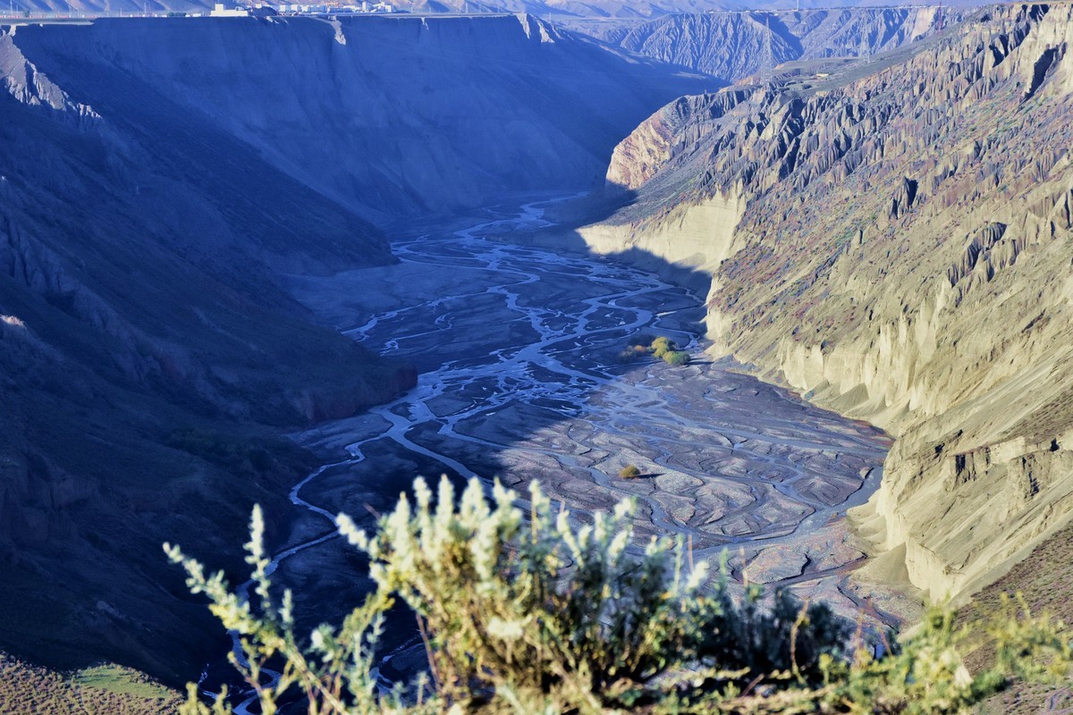 遇见沙湾安集海大峡谷