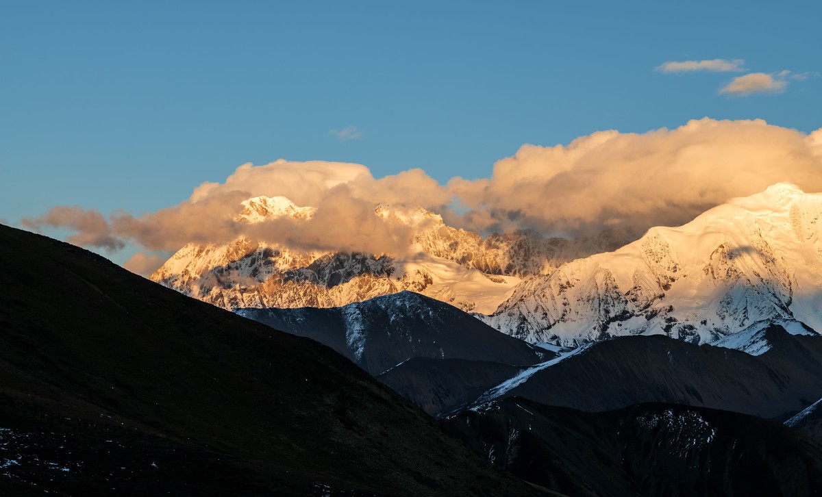 贡嘎山之晚霞。