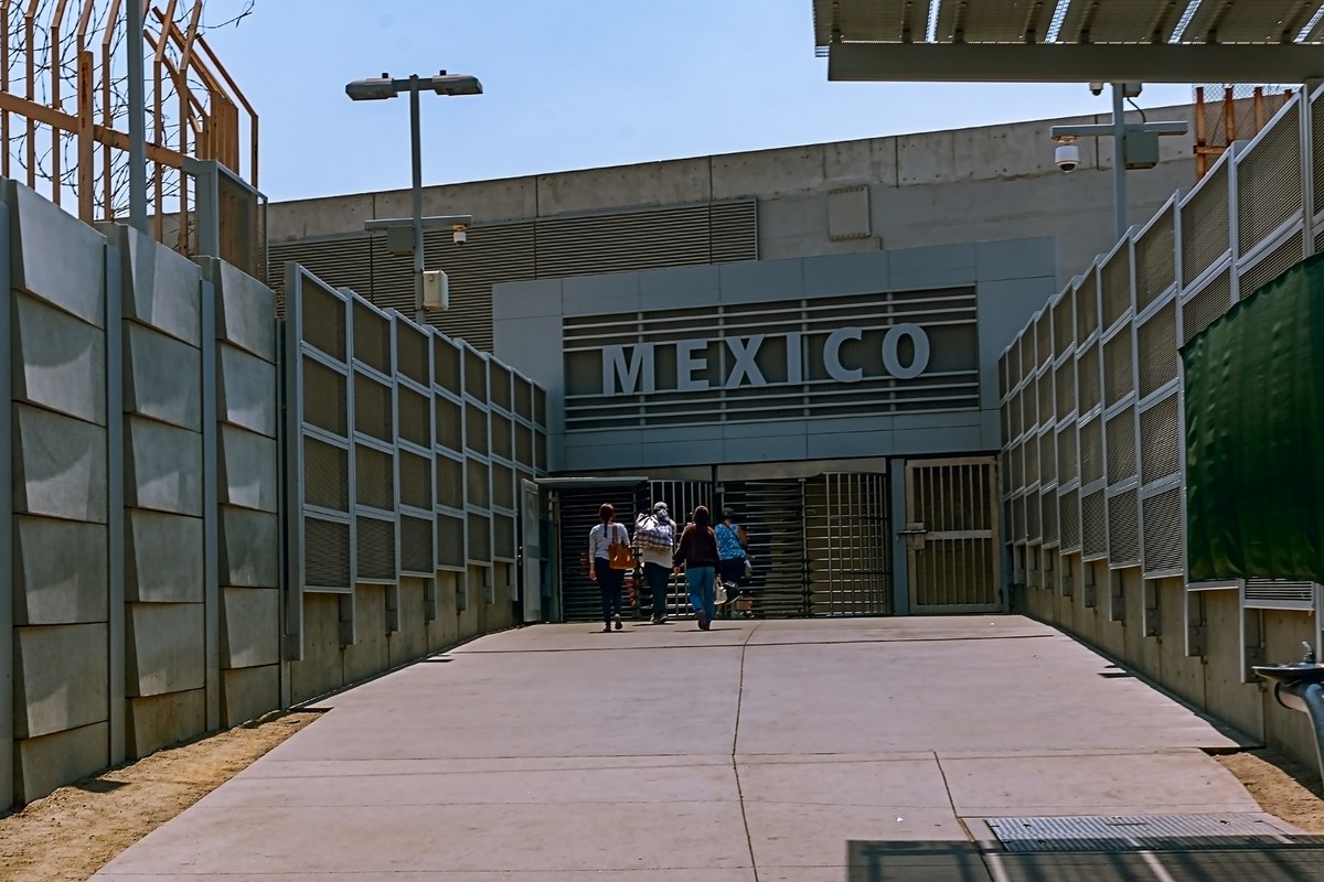 海外风情 ：墨西哥 · 墨美边境城市蒂华纳