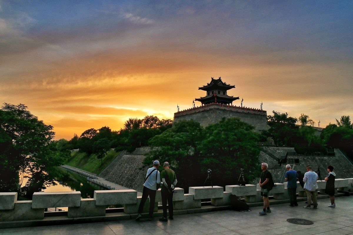 夕阳下的西南城墙角松下G100D套机试拍