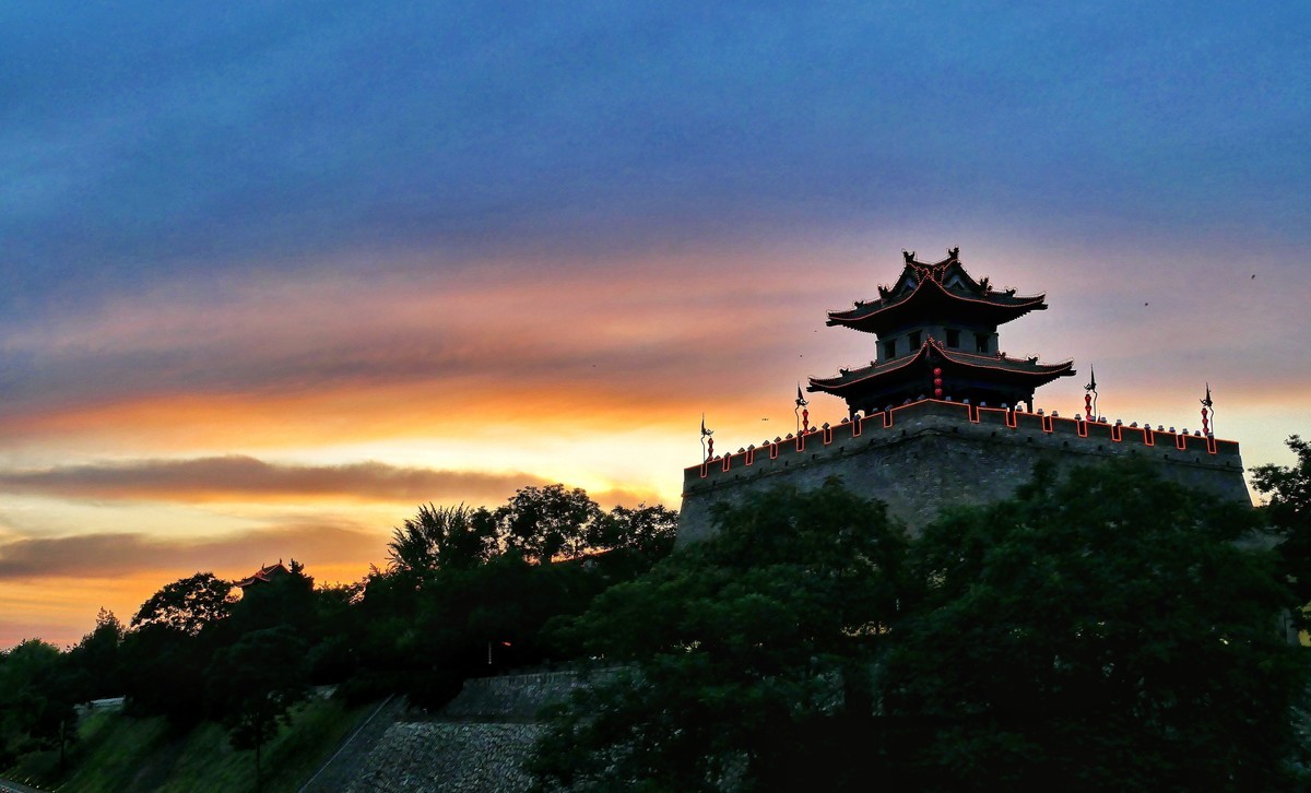 夕阳下的西南城墙角松下G100D套机试拍
