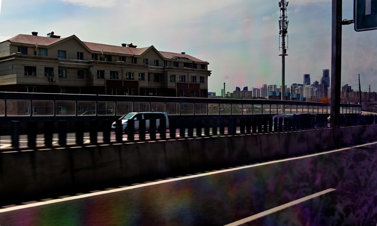 北 疆 游 { 乌 鲁 木 齐 } { 137 }