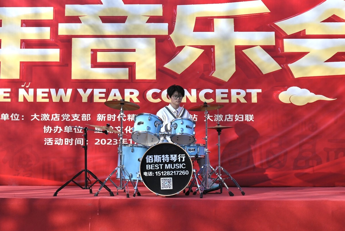 #2023不一样的春节#————热闹的春节