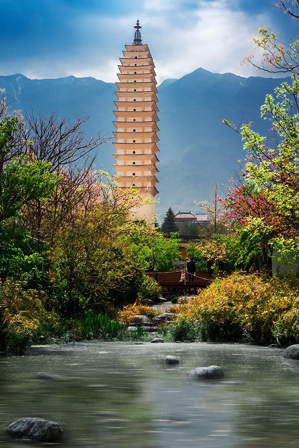 大理崇圣寺三塔（请假）