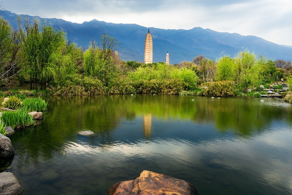 大理崇圣寺三塔（请假）