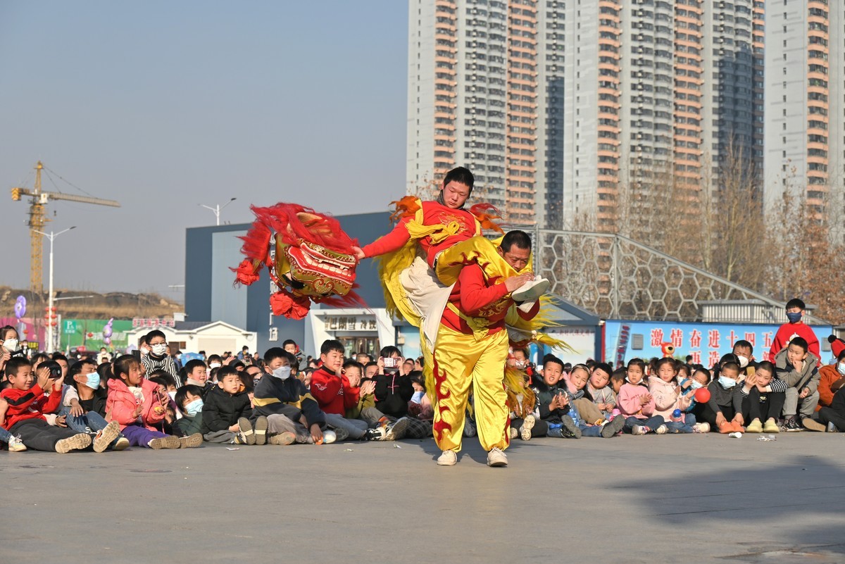 #2023不一样的春节#————热闹的春节